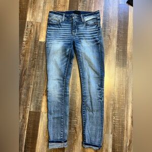 Buckle Black Skinny Jean Size 27x32